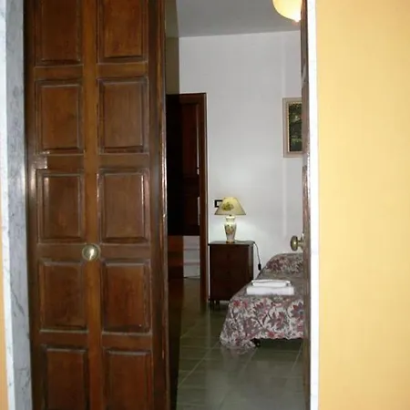 La Dimora Del Brigante Bed & Breakfast